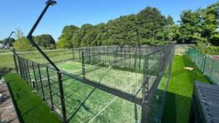 W7 Padel